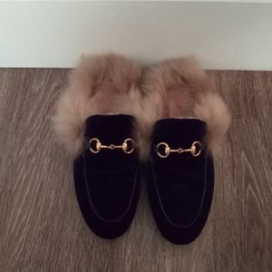 Gucci Navy Princetown Velvet Fur Lined Mules